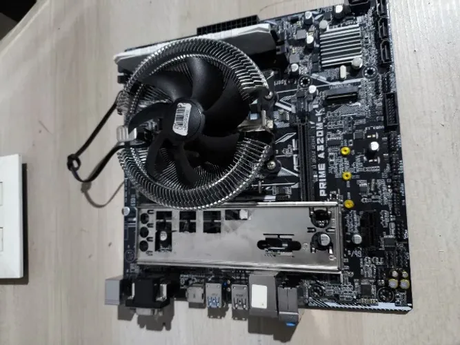 ? Kit Upgrade Ryzen 3 3200G | 8GB DDR4 | ASUS Prime A320M-K