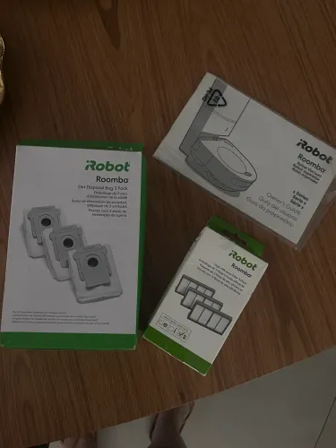 Robô Aspirador Electrolux ERB80 com Base Autolimpante | Wi-Fi | Mapeamento a Laser