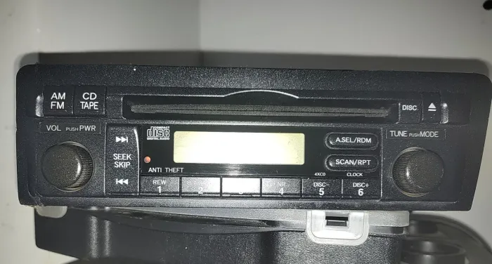 Rádio Honda original