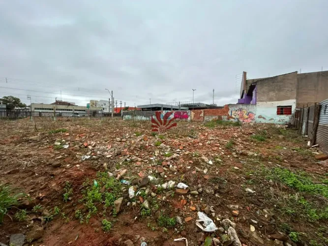 Terreno Comercial com 700m² em Localização Estratégica no Mathias Velho
