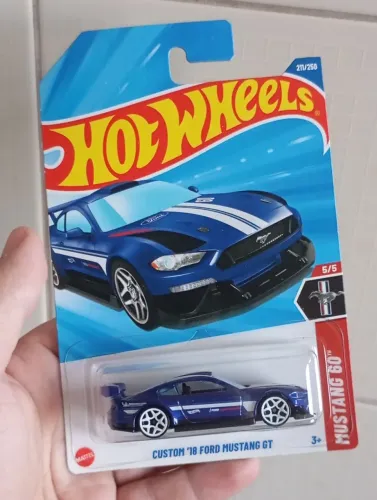 Custom '18 Ford Mustang GT - Hot Wheels 