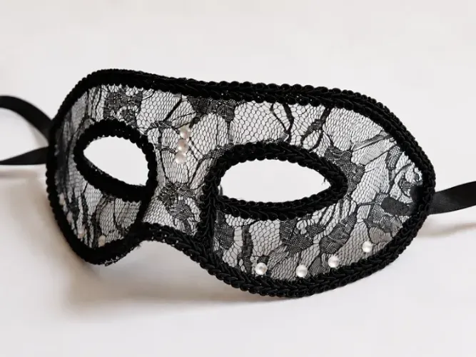 MÁSCARAS DE FESTA
