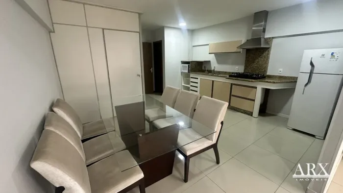 Apartamento mobiliado para locação na Rua XV de Novembro,