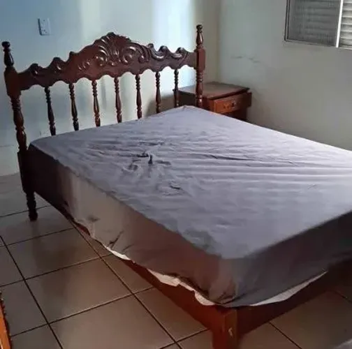 CAMA DE CASAL MADEIRA  - NÃO ENTREGO 
