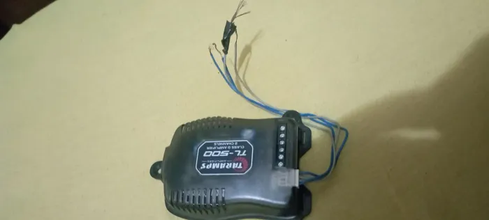 **PraSair** Módulo automotivo mini Taramps TL-500 (2 canais) + caboais