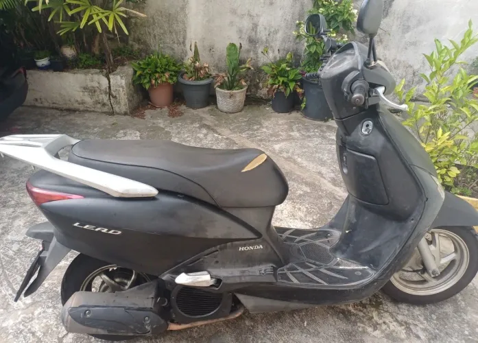 Honda lead