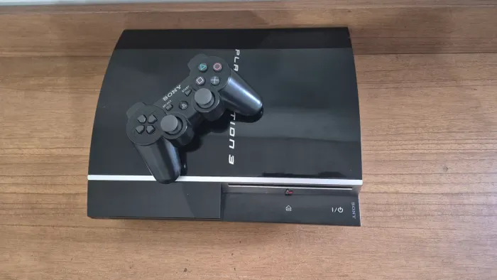 Lote ps3+Pc+GTX 680+manete ps2+PS2 fat+teclado e mouse+cabos de coisas+PS2 slim