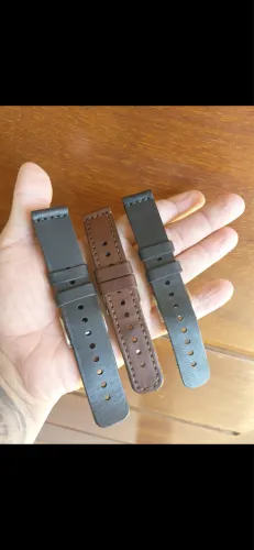 Lote 3 pulseiras de couro feitas a mão pelo Dante Capelli