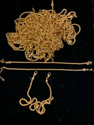 LOTE DE ESTOQUE DE PULSEIRAS BAIANAS BANHADAS A OURO 18K