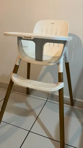 Cadeira de alimentação