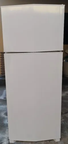 Geladeira. Brastemp. Frost Free. 400L. 110v