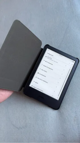 Kindle 11a Geração - 16Gb - Excelente Estado + Capa Original