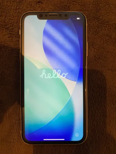 ? iPhone 11 64GB Branco - Excelente Estado!