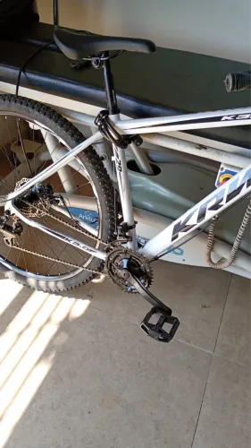Bicicleta Aro 29 Krw Alumínio Shimano Tz 24 Velocidades Freio A Disco Mecânico S60