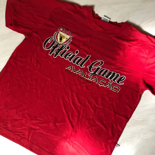 Camiseta Vermelha P - Avaliação AVL