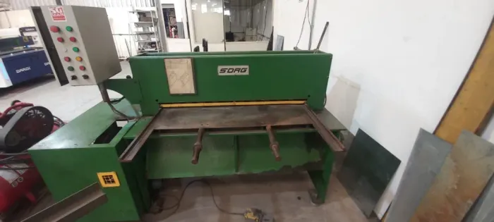 Guilhotina Mecânica Sorg 1200x3.2mm