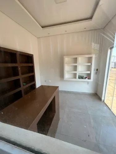 Vendo pontos comerciais com casa etc?