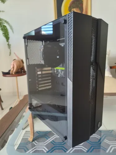 Vendo ou Troco Pc quase completo Negócio o valor!