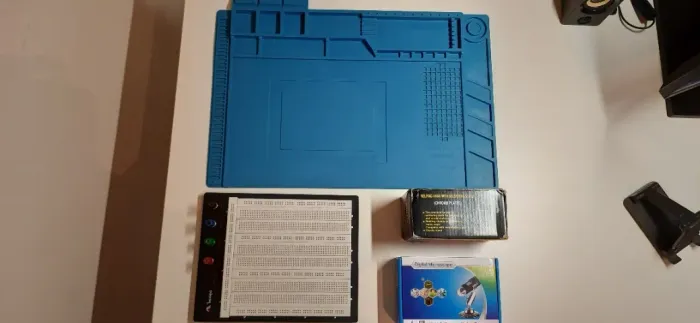 Kit Bancada Eletrônica + Protoboard Minipa + Microscópio + Manta ESD