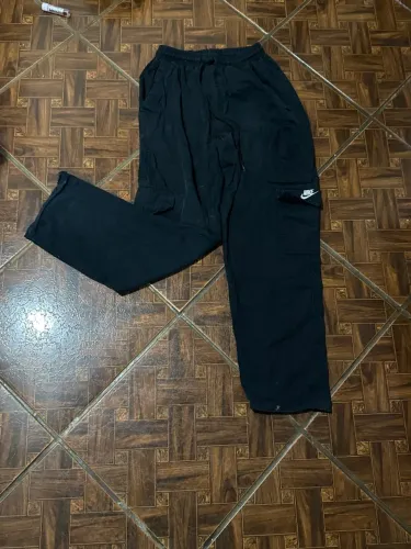Calça cargo Nike