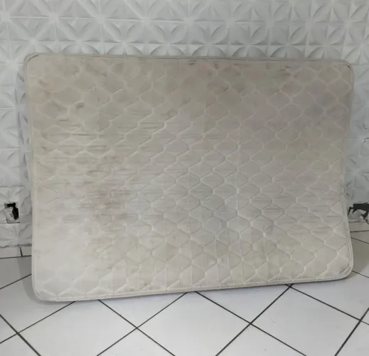 Vendo CAMA casal + colchão