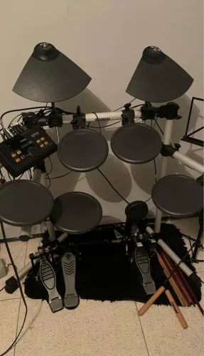 Bateria Eletrônica Yamaha DTX 500