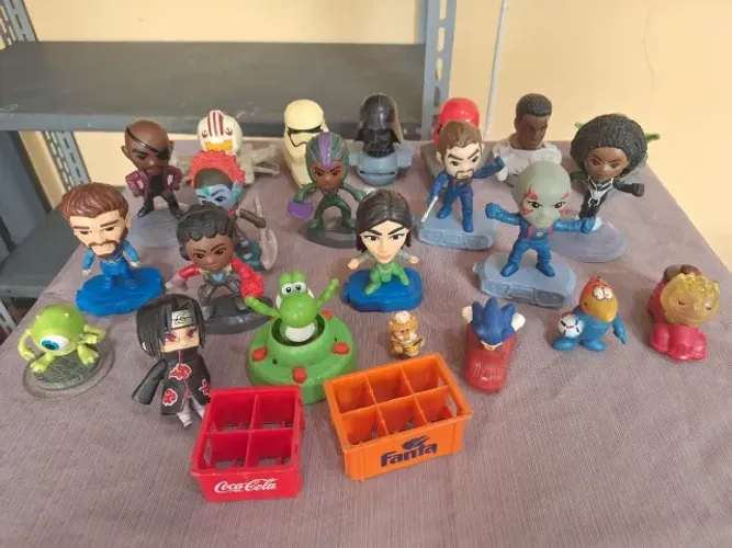 Lote de brinquedos variados star wars eternos guardiões da galáxia e mais