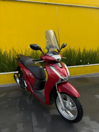 SH 150 novinha manual parcelo no cartão em 24x