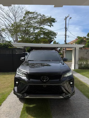 Toyota Hilux SW4 Diamond 2.8 TB 4X4 Die. Aut. 2023