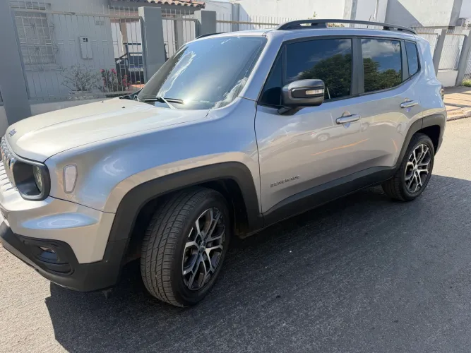 Jeep Renegade Long. T270 1.3 TB 4X2 Flex Aut. 2022