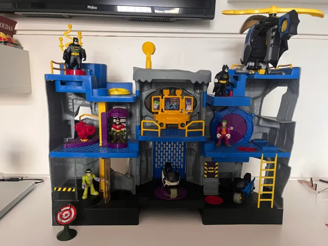 Batcaverna imaginext