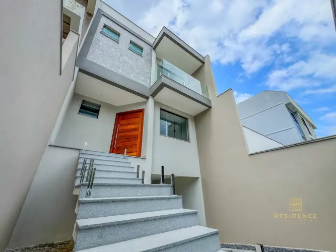 Casa Nova no Mata Atlântica | 3 Suítes | Piscina e Ampla Área Gourmet