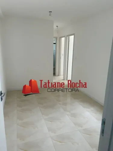 Alugo excelente apartamento térreo no Condomínio Sevilha Residence.