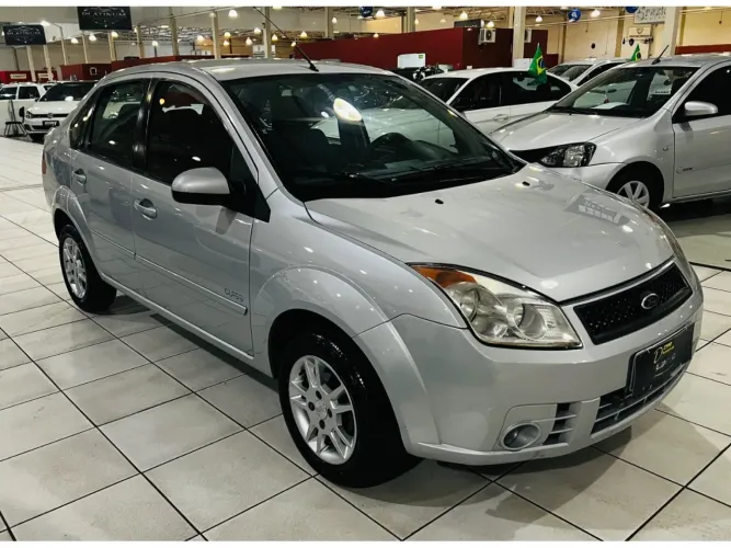 Ford Fiesta 1.0 8V Flex/class 1.0 8V Flex 5P 2009