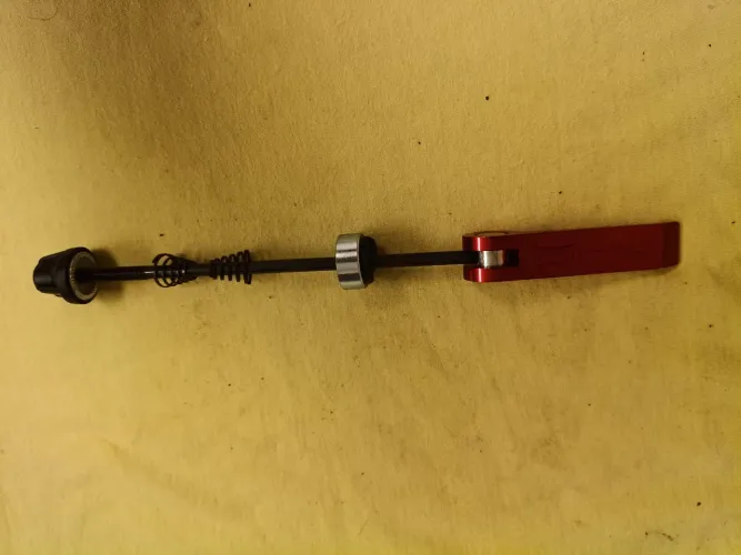 Blocagem Rápida Cubo Dianteiro Bike - Alavanca Alumínio Vermelha