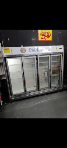 Cervejeira 4 portas toda revisada só usar economia de luz