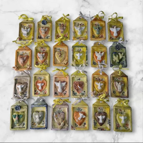24 unids. enfeite com divininhos Artesanato mineiro