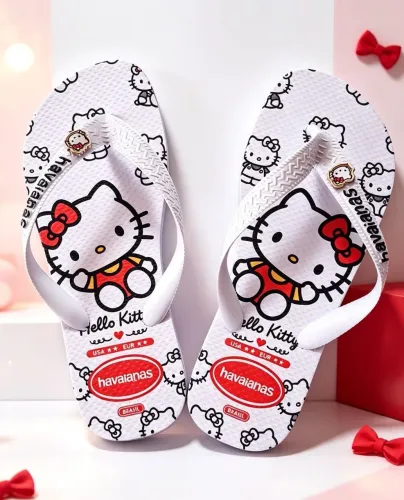 Sandália Hello Kitty