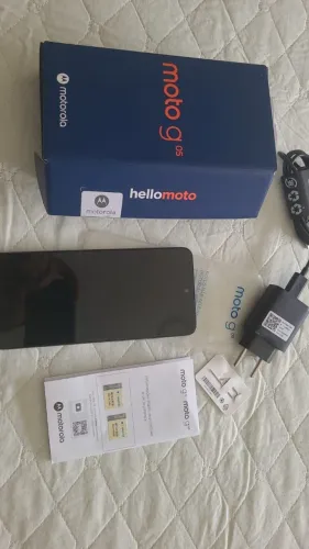 MOTOROLA MOTO G05 128GB - APENAS 1 MÊS DE USO - COMPLETO NA CAIXA