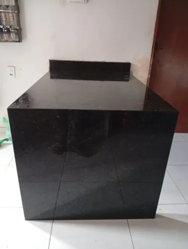 Balção com pernada lateral