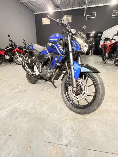 FZ15 23/23 - APENAS 32.000km ( ÚNICO DONO )
