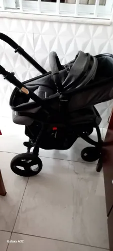 Carrinho  de bebê 