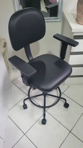 Cadeira de escritório alta