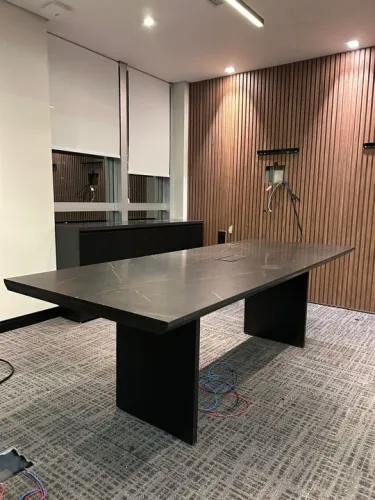 MÓVEIS PARA ESCRITÓRIO MESA DE REUNIÃO