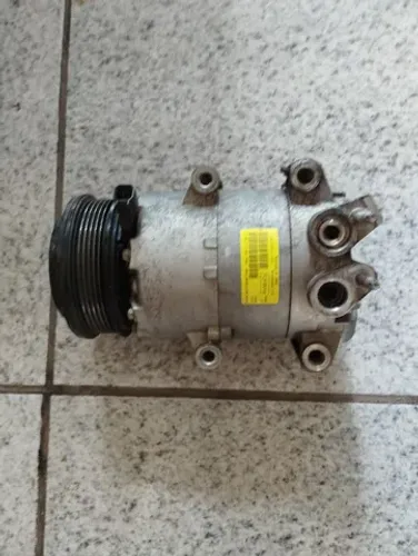Compressor Ar condicionado Ford New KA 04Cil.