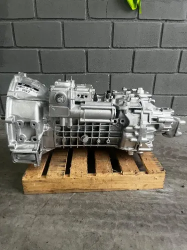 Caixa de Câmbio ZF-9S-1110