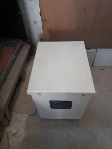 AUTO TRANSFORMADOR TRIFASICO 30KVA