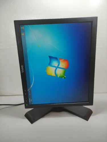 Monitor Lcd 17 Dell P170st Regulável Reclinável Gla (Usado) Adicionar aos favoritos