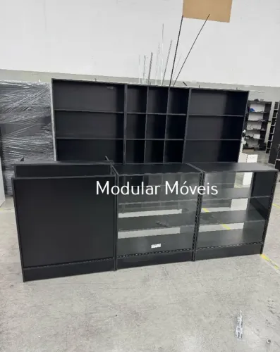 Balcão Caixa, Balcões Vitrines, Colmeia e Prateleiras - MDF Preto