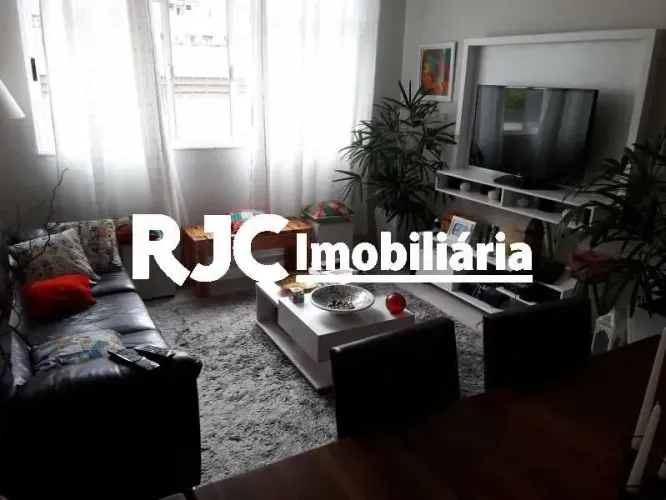 Apartamento - Padrão / Residencial / Tijuca